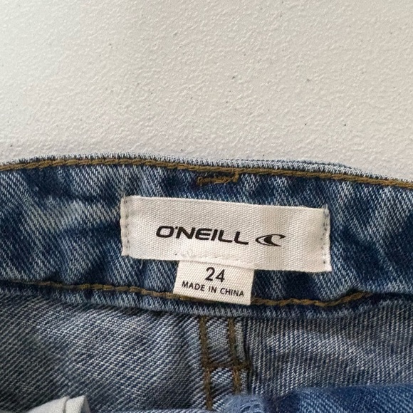 O'Neill Agusta Shorts - Picture 7 of 8